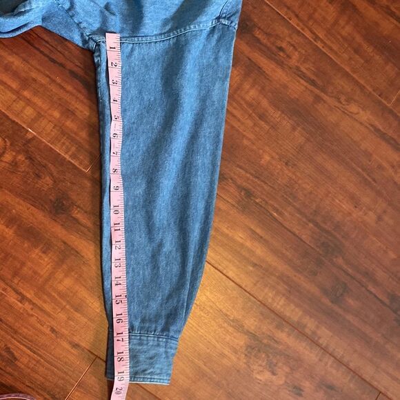 Bushwacker Denim Embroidered Shirt Winter Scene Size Medium - Picture 14 of 14